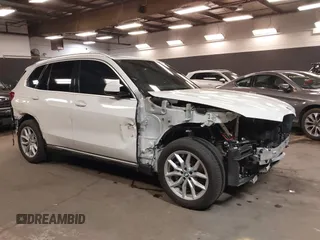 2019 BMW X5 xDrive40i with VIN 5UXCR6C57KLL24723, listed as a IAAI auction lot 42010807 with 49,257 mi miles and . Bid and sale history available at DreamBid. Image 1.