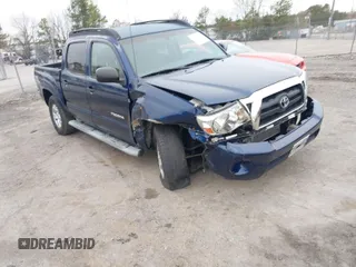 2006 Toyota Tacoma z VIN 5TELU42N46Z230795, wystawiony jako IAAI lot #41938435 z przebiegiem 205 548 mil mil oraz . Historia ofert i sprzedaży dostępna na DreamBid. Obrazek 1.