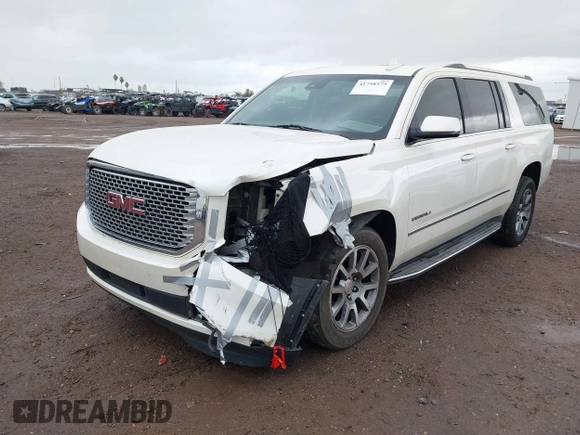 2015 GMC Yukon XL Denali with VIN 1GKS2JKJ2FR590502, listed as a IAAI auction lot 41758575 with 129,777 mi miles. Bid and sale history available at carsss.com. Image 6.