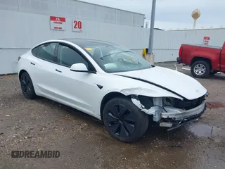 2025 Tesla Model 3 Long Range with VIN 5YJ3E1EB1SF932212, listed as a IAAI auction lot 42429668 with 6,108 mi miles and . Bid and sale history available at DreamBid. Image 1.