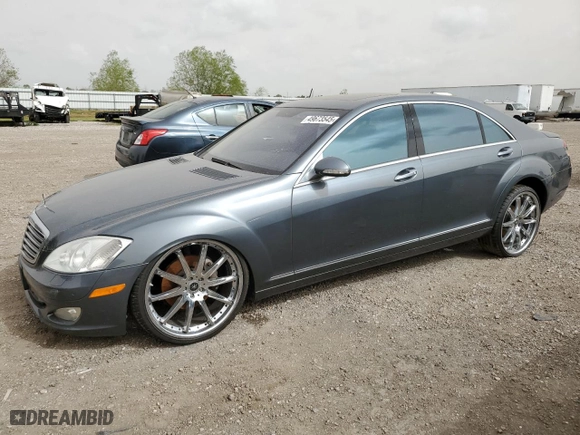 2009 Mercedes-Benz S-Class 5.5L V8 with VIN WDDNG71X49A259707, listed as a Copart auction lot 49673545 with 93,934 mi miles and Clean Title. Bid and sale history available at carsss.com. Image 1.
