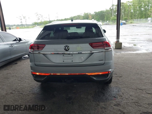 2023 Volkswagen Atlas SE z VIN 1V2HE2CA0PC222291, wystawiony jako IAAI lot #42431536 z przebiegiem 23 114 mil mil oraz . Historia ofert i sprzedaży dostępna na DreamBid. Obrazek 17.