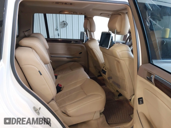 2011 Mercedes-Benz GL-Class GL 450 with VIN 4JGBF7BE9BA645344, listed as a IAAI auction lot 42099508 with 134,244 mi miles. Bid and sale history available at carsss.com. Image 8.
