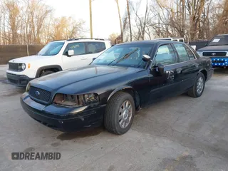 2001 Ford Crown Victoria Police Police Interceptor with VIN 2FAFP71W91X190763, listed as a IAAI auction lot 41781221 with 181,087 mi miles. Bid and sale history available at carsss.com. Image 2.