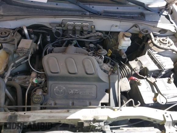 2005 Mazda Tribute S with VIN 4F2YZ06155KM61960, listed as a IAAI auction lot 42069266 with 192,284 mi miles and . Bid and sale history available at carsss.com. Image 10.