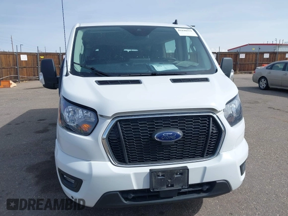 2024 Ford Transit Passenger XL с VIN 1FBAX2Y82RKA83460, выставлен на аукционе IAAI как лот 41840551 с пробегом 19 106 миль миль и . История ставок и продаж доступна на DreamBid. Изображение 12.