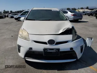 2014 Toyota Prius Four with VIN JTDKN3DU7E1771873, listed as a Copart auction lot 62949605 with Not provided miles and Salvage title. Bid and sale history available at DreamBid. Image 5.