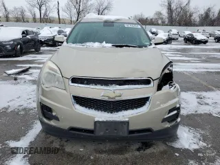 2012 Chevrolet Equinox 1LT z VIN 2GNALDEK5C1158234, wystawiony jako Copart lot #82768464 z przebiegiem 197 024 mil mil oraz Szkody całkowita. Historia ofert i sprzedaży dostępna na DreamBid. Obrazek 5.