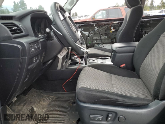 2023 Toyota 4Runner SR5 with VIN JTEMU5JR0P6088132, listed as a Copart auction lot 48476075 with 37,311 mi miles and Salvage title. Bid and sale history available at DreamBid. Image 7.