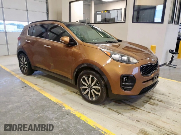 2018 Kia Sportage EX z VIN KNDPN3AC9J7359821, wystawiony jako Copart lot #60549715 z przebiegiem 88 601 mil mil oraz Czysty tytuł • Clean title. Historia ofert i sprzedaży dostępna na DreamBid. Obrazek 4.