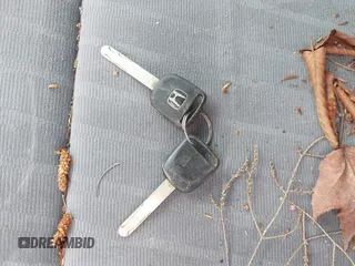 2004 Honda Civic LX z VIN 2HGES165X4H543397, wystawiony jako IAAI lot #42260029 z przebiegiem 210 072 mil mil oraz . Historia ofert i sprzedaży dostępna na DreamBid. Obrazek 11.