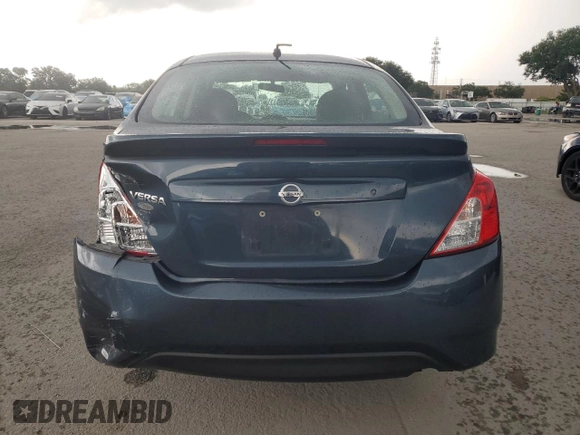 2017 Nissan Versa S Plus z VIN 3N1CN7AP4HL861508, wystawiony jako Copart lot #58478245 z przebiegiem 64 775 mil mil oraz Szkoda całkowita • Salvage title. Historia ofert i sprzedaży dostępna na DreamBid. Obrazek 6.