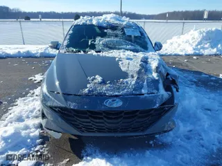 2022 Hyundai Elantra SE with VIN KMHLL4AG8NU259886, listed as a IAAI auction lot 41270628 with 65,457 mi miles. Bid and sale history available at carsss.com. Image 12.