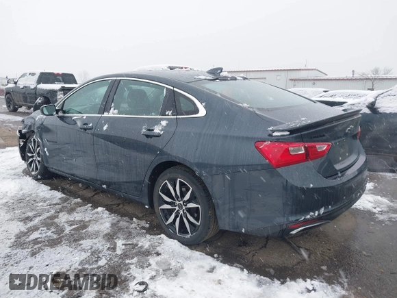 2020 Chevrolet Malibu RS with VIN 1G1ZG5ST5LF128803, listed as a IAAI auction lot 41148439 with 35,643 mi miles and . Bid and sale history available at DreamBid. Image 3.