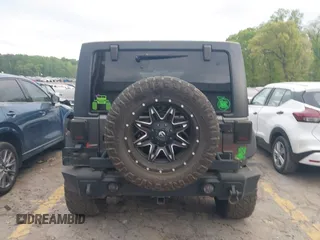 2018 Jeep Wrangler Unlimited Sport S с VIN 1C4BJWDG0JL854437, выставлен на аукционе IAAI как лот 42028024 с пробегом 147 000 миль миль и . История ставок и продаж доступна на DreamBid. Изображение 16.
