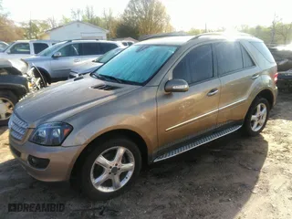 2008 Mercedes-Benz M-Class 3.0L CDI with VIN 4JGBB22E98A357072, listed as a IAAI auction lot 41936152 with 262,276 mi miles. Bid and sale history available at carsss.com. Image 2.