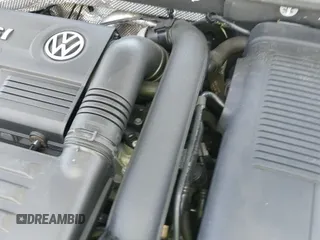 2016 Volkswagen Jetta Hybrid SEL Premium with VIN 3VW637AJ3GM253612, listed as a IAAI auction lot 43319815 with 135,495 mi miles and . Bid and sale history available at DreamBid. Image 19.