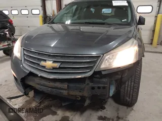 2013 Chevrolet Traverse LT with VIN 1GNKVJKD9DJ152592, listed as a IAAI auction lot 41143281 with 199,259 mi miles and . Bid and sale history available at DreamBid. Image 17.