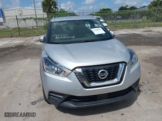 2020 Nissan Kicks SV with VIN 3N1CP5CV6LL509775, listed as a IAAI auction lot 41940662 with 1 mi miles. Bid and sale history available at carsss.com. Image 6.