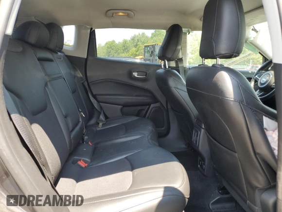 2019 Jeep Compass Altitude with VIN 3C4NJDBB0KT683557, listed as a Copart auction lot 59211055 with 102,648 mi miles and Salvage title. Bid and sale history available at DreamBid. Image 11.