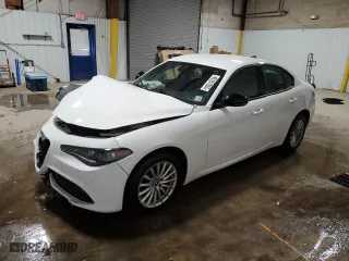 2024 Alfa Romeo Giulia with VIN ZARFANAN5R7684343, listed as a Copart auction lot 45101055 with 0 mi miles and Salvage Title. Bid and sale history available at carsss.com. Image 1.