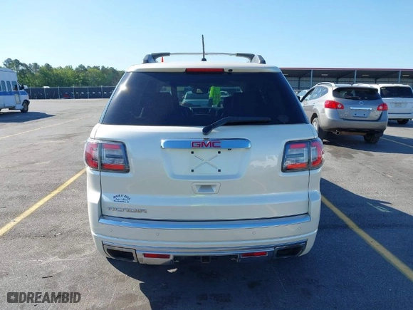 2015 GMC Acadia Denali with VIN 1GKKRTKD8FJ334381, listed as a IAAI auction lot 42064974 with 171,604 mi miles. Bid and sale history available at carsss.com. Image 16.
