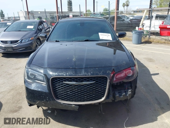 2016 Chrysler 300 with VIN 2C3CCAGG4GH296194, listed as a IAAI auction lot 41818220 with 111,177 mi miles. Bid and sale history available at carsss.com. Image 12.