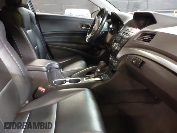 2017 Acura ILX with VIN 19UDE2F34HA000283, listed as a IAAI auction lot 41468317 with 58,566 mi miles. Bid and sale history available at carsss.com. Image 5.
