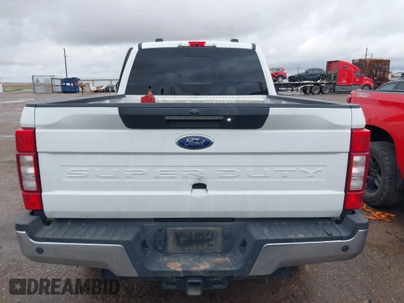 2020 Ford F-250 XL with VIN 1FT7W2BT2LEC28122, listed as a IAAI auction lot 42188054 with 105,973 mi miles and . Bid and sale history available at DreamBid. Image 17.