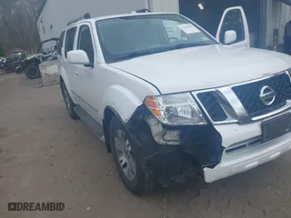 2011 Nissan Pathfinder SV with VIN 5N1AR1NN8BC621939, listed as a IAAI auction lot 42114688 with 149,965 mi miles. Bid and sale history available at carsss.com. Image 6.