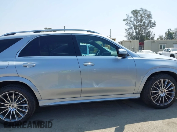 2024 Mercedes-Benz GLE 450 with VIN 4JGFB5KB2RB020084, listed as a IAAI auction lot 42597712 with 24,222 mi miles and . Bid and sale history available at DreamBid. Image 13.