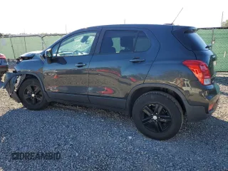 2019 Chevrolet Trax LS z VIN 3GNCJKSBXKL235832, wystawiony jako Copart lot #58873755 z przebiegiem Nie podano mil oraz Nie do naprawy • Non repairable. Historia ofert i sprzedaży dostępna na DreamBid. Obrazek 2.