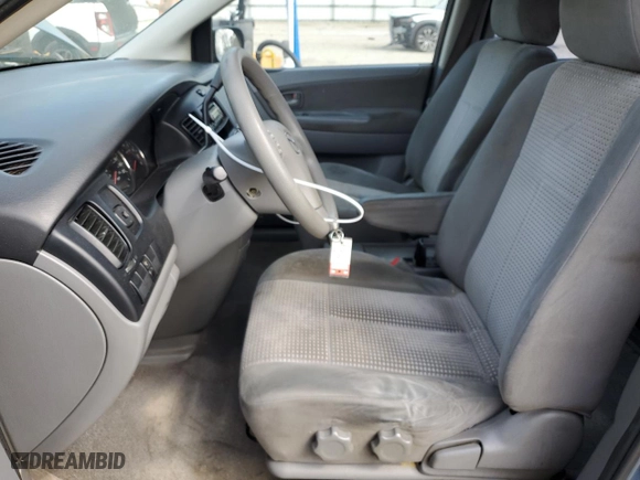 2004 Mazda MPV LX with VIN JM3LW28A540528876, listed as a Copart auction lot 50817865 with 181,506 mi miles and Salvage Title. Bid and sale history available at carsss.com. Image 7.