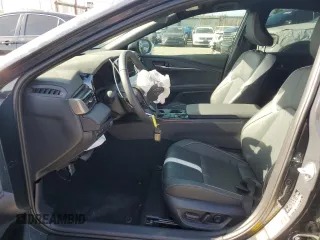 2025 Toyota Camry LE z VIN 4T1DAACK1SU539963, wystawiony jako Copart lot #57273015 z przebiegiem 991 mil mil oraz Szkoda całkowita • Salvage title. Historia ofert i sprzedaży dostępna na DreamBid. Obrazek 7.