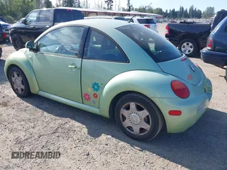 2000 Volkswagen Beetle GLS с VIN 3VWCA21C4YM435270, выставлен на аукционе IAAI как лот 42513670 с пробегом 105 466 миль миль и . История ставок и продаж доступна на DreamBid. Изображение 3.