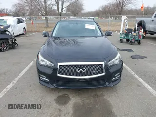 2015 Infiniti Q50 z VIN JN1BV7AR6FM412573, wystawiony jako IAAI lot #41796802 z przebiegiem 136 410 mil mil oraz . Historia ofert i sprzedaży dostępna na DreamBid. Obrazek 12.