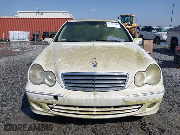 2005 Mercedes-Benz C 240 with VIN WDBRF61J25A701333, listed as a IAAI auction lot 41727842 with 219,135 mi miles and . Bid and sale history available at DreamBid. Image 6.