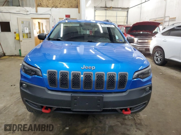 2019 Jeep Cherokee Trailhawk with VIN 1C4PJMBX4KD478219, listed as a Copart auction lot 60919595 with 42,726 mi miles and Salvage title. Bid and sale history available at DreamBid. Image 5.
