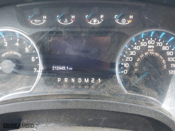 2013 Ford F-150 XL with VIN 1FTEW1CM8DKE24674, listed as a IAAI auction lot 41881852 with 212,445 mi miles. Bid and sale history available at carsss.com. Image 7.