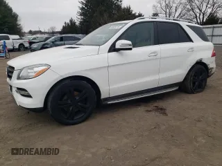 2015 Mercedes-Benz M 350 z VIN 4JGDA5HB6FA583447, wystawiony jako Copart lot #48828715 z przebiegiem 213 155 mil mil oraz Szkoda całkowita • Salvage title. Historia ofert i sprzedaży dostępna na DreamBid. Obrazek 1.