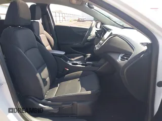 2022 Chevrolet Malibu LT with VIN 1G1ZD5ST4NF174358, listed as a IAAI auction lot 42160251 with 54,203 mi miles and . Bid and sale history available at DreamBid. Image 5.