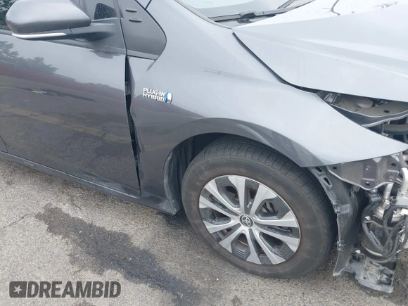 2021 Toyota Prius LE with VIN JTDKAMFP4M3194053, listed as a IAAI auction lot 42441091 with 47,290 mi miles and . Bid and sale history available at DreamBid. Image 18.