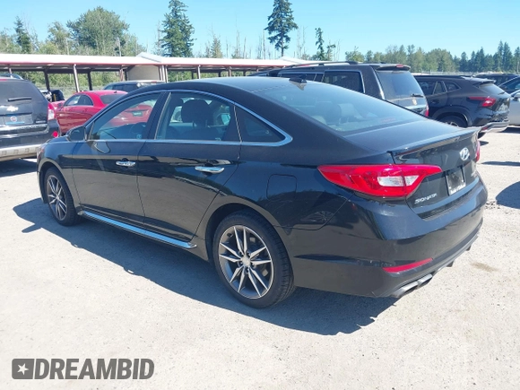 2015 Hyundai Sonata Sport z VIN 5NPE34AB5FH198560, wystawiony jako IAAI lot #42467031 z przebiegiem 96 111 mil mil oraz . Historia ofert i sprzedaży dostępna na DreamBid. Obrazek 3.