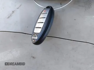2017 Nissan Maxima SV с VIN 1N4AA6APOHC411463, выставлен на аукционе IAAI как лот 39652799 с пробегом 62 683 миль миль и . История ставок и продаж доступна на DreamBid. Изображение 11.