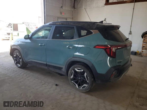 2024 Kia Seltos SX z VIN KNDETCA72R7563775, wystawiony jako Copart lot #48379655 z przebiegiem Nie podano mil oraz Szkoda całkowita • Salvage title. Historia ofert i sprzedaży dostępna na DreamBid. Obrazek 2.