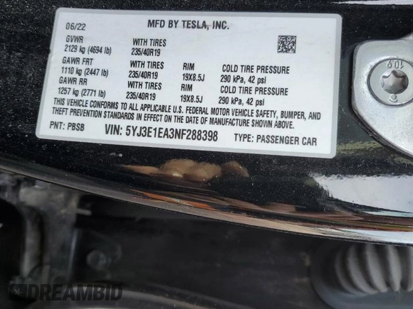 2022 Tesla Model 3 z VIN 5YJ3E1EA3NF288398, wystawiony jako Copart lot #46535375 z przebiegiem 89 968 mil mil oraz Szkoda całkowita • Salvage title. Historia ofert i sprzedaży dostępna na DreamBid. Obrazek 13.