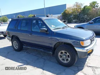 1998 Nissan Pathfinder XE z VIN JN8AR05Y7WW267624, wystawiony jako IAAI lot #42409724 z przebiegiem Nie podano mil oraz . Historia ofert i sprzedaży dostępna na DreamBid. Obrazek 1.