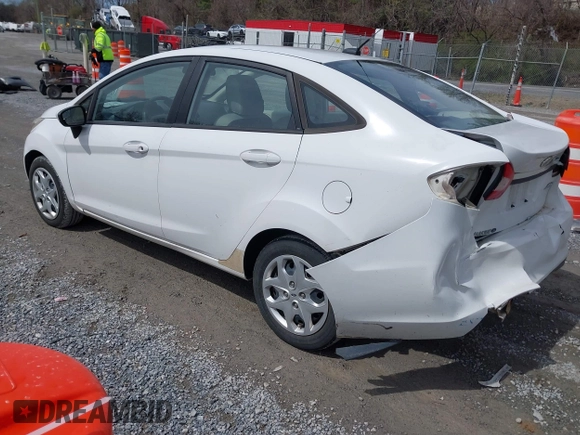2012 Ford Fiesta S with VIN 3FADP4AJ5CM128060, listed as a IAAI auction lot 41855950 with 139,715 mi miles. Bid and sale history available at carsss.com. Image 3.