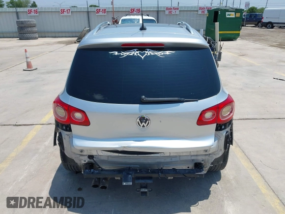 2010 Volkswagen Tiguan S with VIN WVGAV7AX6AW510843, listed as a IAAI auction lot 42345658 with 126,313 mi miles and . Bid and sale history available at DreamBid. Image 17.