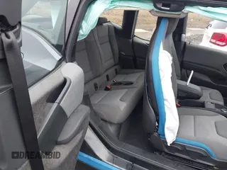 2017 BMW i3 z VIN WBY1Z8C38HV892591, wystawiony jako IAAI lot #42009374 z przebiegiem 41 091 mil mil oraz . Historia ofert i sprzedaży dostępna na DreamBid. Obrazek 8.